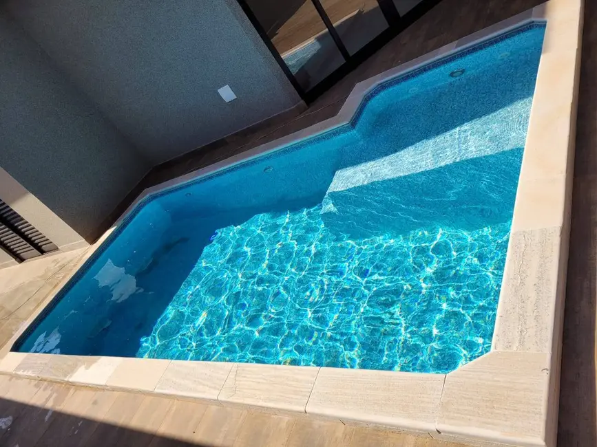 Casa com 4 quartos à venda, 260m2 em Parque Residencial Damha VI, Sao Jose Do Rio Preto - SP - imagem 4 Foto 4 de Casa com 4 quartos à venda, 260m2 em Parque Residencial Damha VI, Sao Jose Do Rio Preto - SP