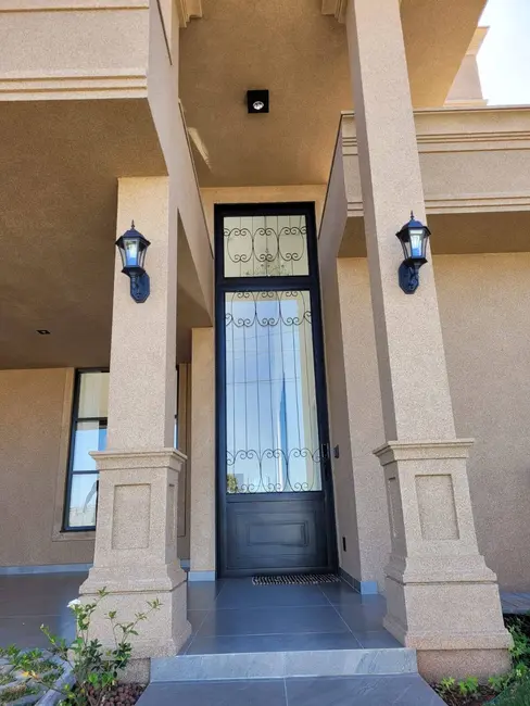 Casa com 4 quartos à venda, 501m2 em Parque Residencial Damha VI, Sao Jose Do Rio Preto - SP - imagem 3 Foto 3 de Casa com 4 quartos à venda, 501m2 em Parque Residencial Damha VI, Sao Jose Do Rio Preto - SP