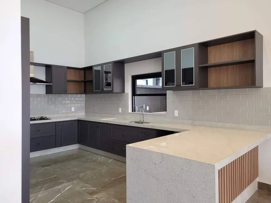 Casa com 3 quartos à venda, 818m2 em Loteamento Recanto do Lago, Sao Jose Do Rio Preto - SP - imagem 4 Foto 4 de Casa com 3 quartos à venda, 818m2 em Loteamento Recanto do Lago, Sao Jose Do Rio Preto - SP