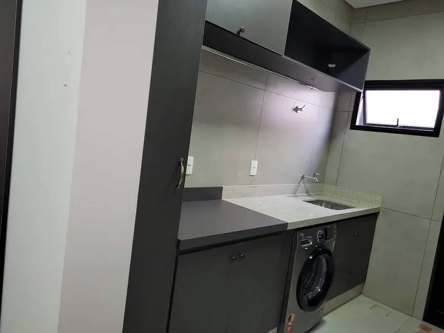 Casa com 3 quartos à venda, 818m2 em Loteamento Recanto do Lago, Sao Jose Do Rio Preto - SP - imagem 8 Foto 8 de Casa com 3 quartos à venda, 818m2 em Loteamento Recanto do Lago, Sao Jose Do Rio Preto - SP