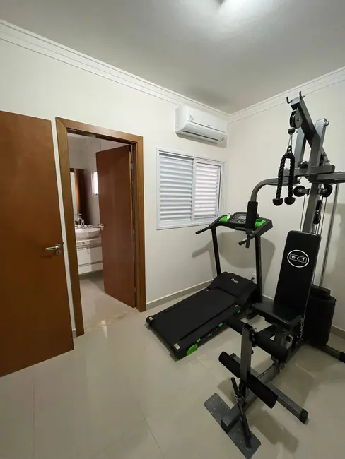 Casa com 3 quartos à venda, 253m2 em Residencial Alta Vista, Sao Jose Do Rio Preto - SP - imagem 7 Foto 7 de Casa com 3 quartos à venda, 253m2 em Residencial Alta Vista, Sao Jose Do Rio Preto - SP