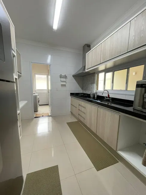 Casa com 3 quartos à venda, 253m2 em Residencial Alta Vista, Sao Jose Do Rio Preto - SP - imagem 3 Foto 3 de Casa com 3 quartos à venda, 253m2 em Residencial Alta Vista, Sao Jose Do Rio Preto - SP