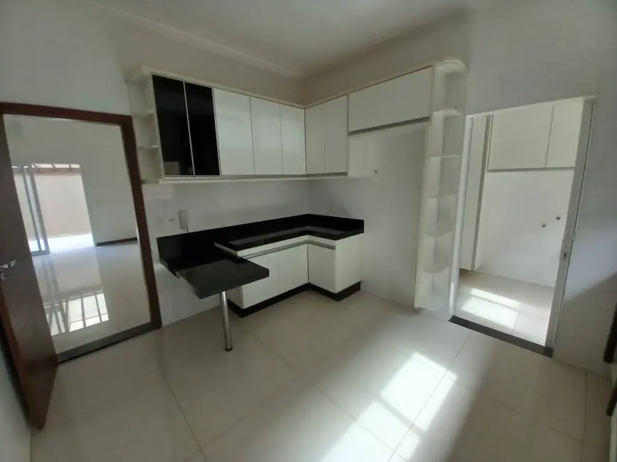 Foto 31 de Casa com 3 quartos para alugar, 260m2 em Parque Residencial Damha VI, Sao Jose Do Rio Preto - SP