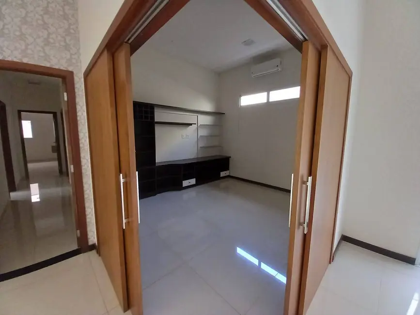 Foto 17 de Casa com 3 quartos para alugar, 260m2 em Parque Residencial Damha VI, Sao Jose Do Rio Preto - SP