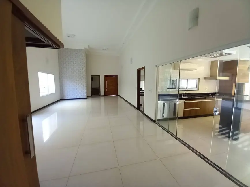 Foto 29 de Casa com 3 quartos para alugar, 260m2 em Parque Residencial Damha VI, Sao Jose Do Rio Preto - SP