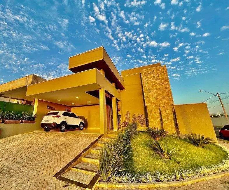 Casa com 3 quartos à venda, 205m2 em Quinta do Lago Residence, Sao Jose Do Rio Preto - SP - imagem 8 Foto 8 de Casa com 3 quartos à venda, 205m2 em Quinta do Lago Residence, Sao Jose Do Rio Preto - SP