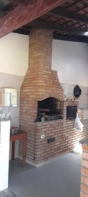 Chácara com 3 quartos à venda, 1000m2 em Residencial Vista Alegre II e III (Zona Rural), Sao Jose Do Rio Preto - SP - imagem 8 Foto 8 de Chácara com 3 quartos à venda, 1000m2 em Residencial Vista Alegre II e III (Zona Rural), Sao Jose Do Rio Preto - SP