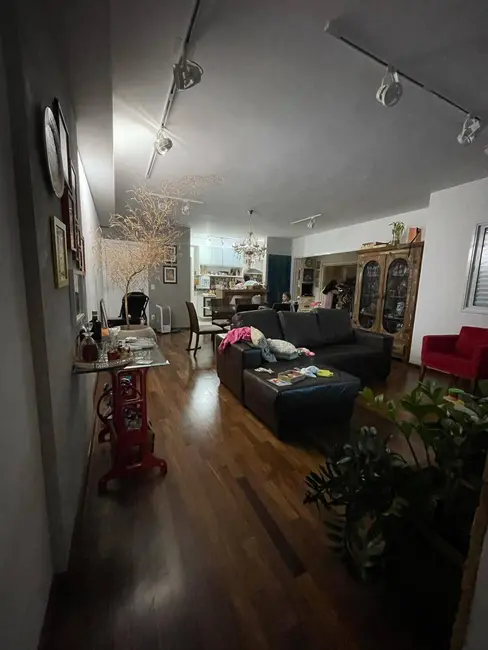 Apartamento com 2 quartos para alugar, 104m2 em Jardim Urano, Sao Jose Do Rio Preto - SP - imagem 7 Foto 7 de Apartamento com 2 quartos para alugar, 104m2 em Jardim Urano, Sao Jose Do Rio Preto - SP