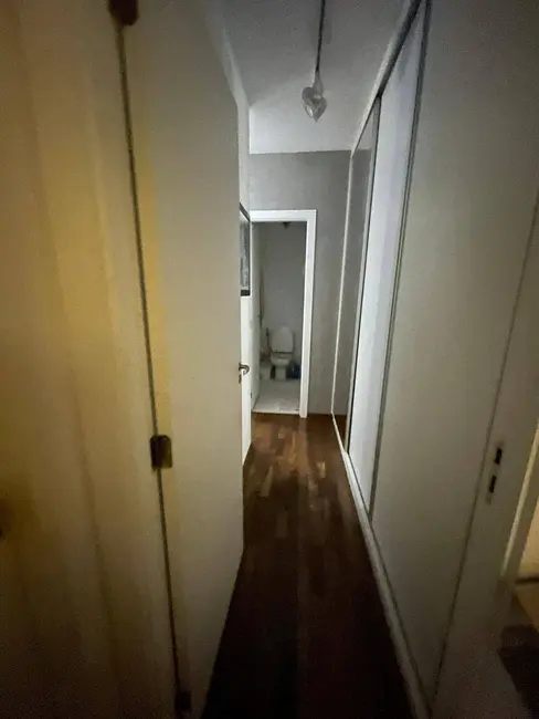 Apartamento com 2 quartos para alugar, 104m2 em Jardim Urano, Sao Jose Do Rio Preto - SP - imagem 8 Foto 8 de Apartamento com 2 quartos para alugar, 104m2 em Jardim Urano, Sao Jose Do Rio Preto - SP