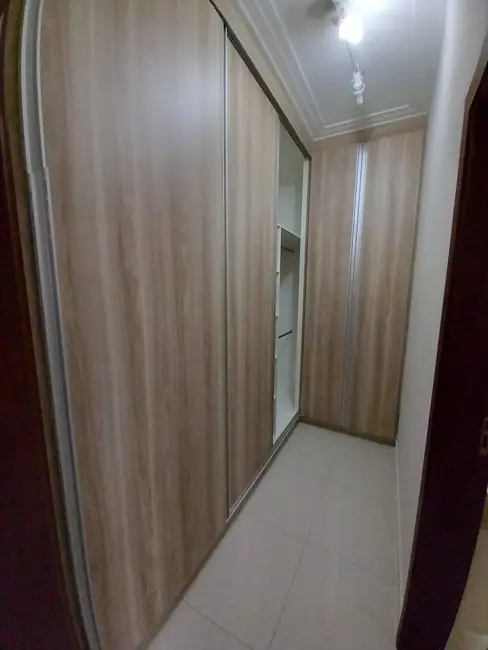 Foto 38 de Casa com 3 quartos para alugar, 300m2 em Parque Residencial Damha VI, Sao Jose Do Rio Preto - SP