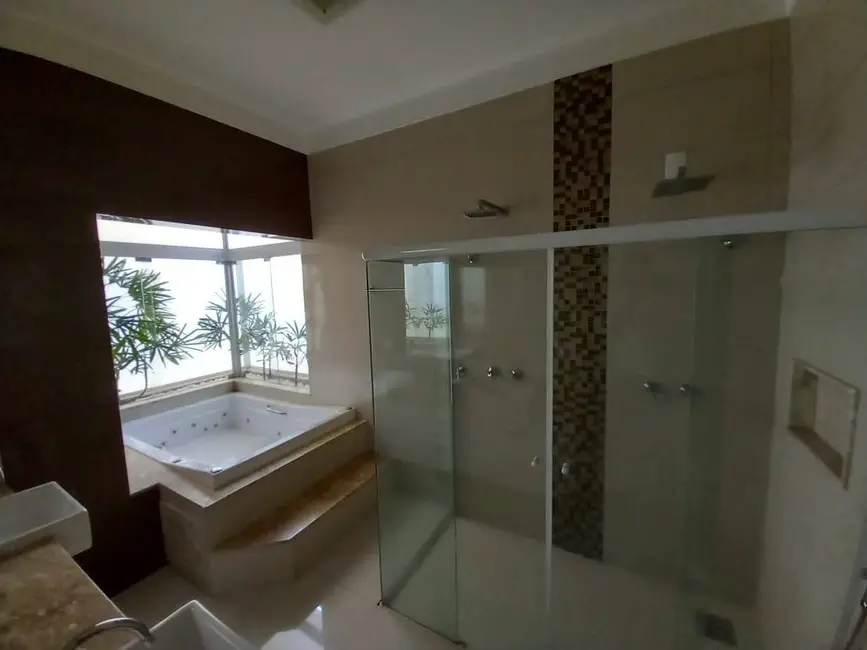Foto 34 de Casa com 3 quartos para alugar, 300m2 em Parque Residencial Damha VI, Sao Jose Do Rio Preto - SP