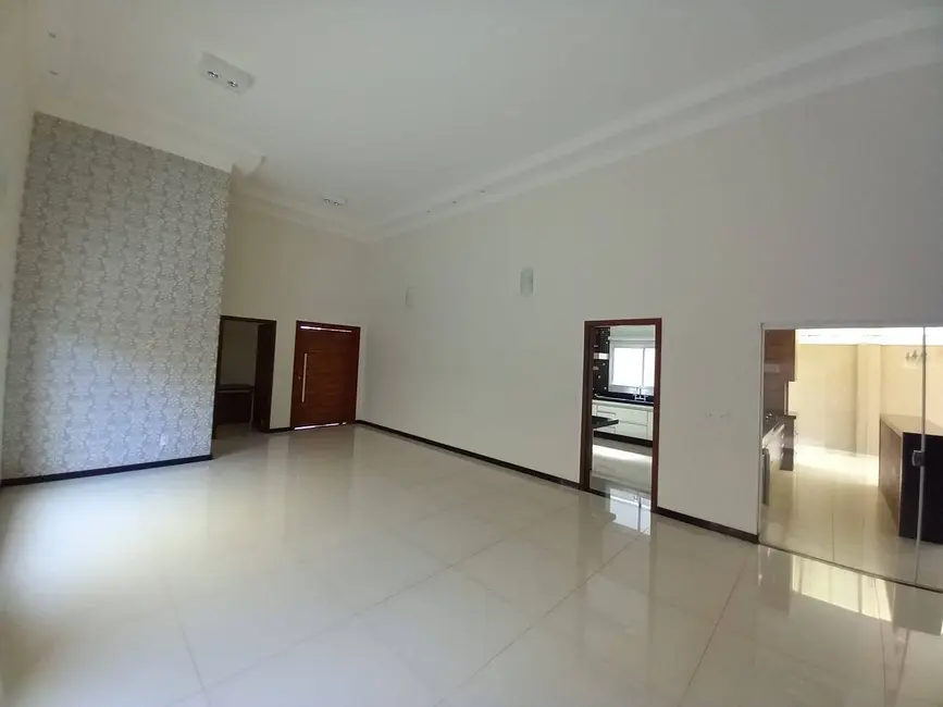 Foto 22 de Casa com 3 quartos para alugar, 300m2 em Parque Residencial Damha VI, Sao Jose Do Rio Preto - SP