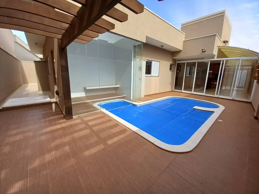 Foto 14 de Casa com 3 quartos para alugar, 300m2 em Parque Residencial Damha VI, Sao Jose Do Rio Preto - SP