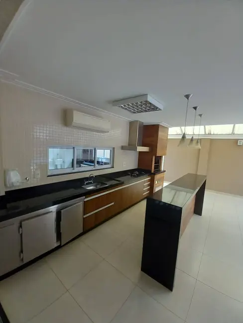 Foto 1 de Casa com 3 quartos para alugar, 300m2 em Parque Residencial Damha VI, Sao Jose Do Rio Preto - SP