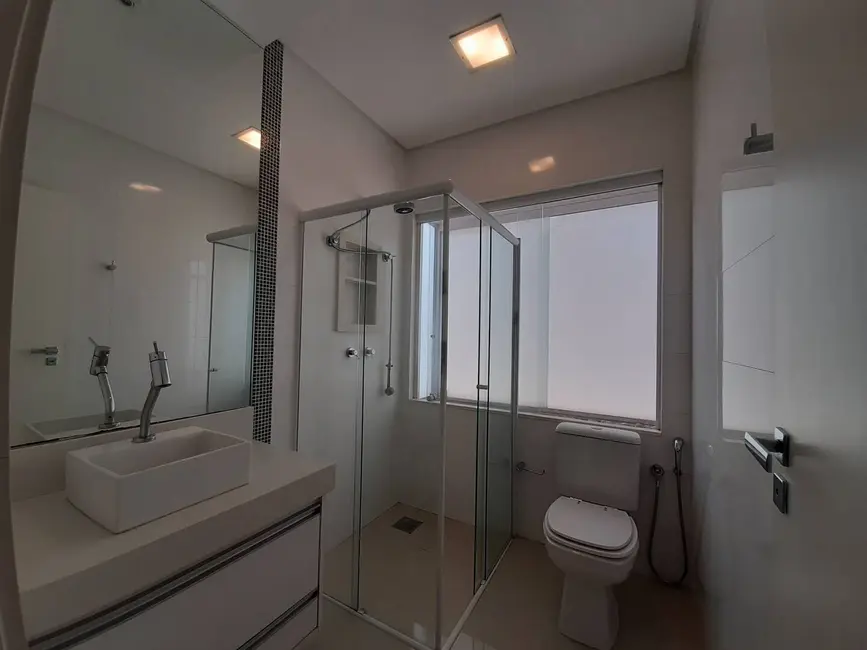 Foto 26 de Casa com 3 quartos para alugar, 450m2 em Residencial Eco Village I, Sao Jose Do Rio Preto - SP