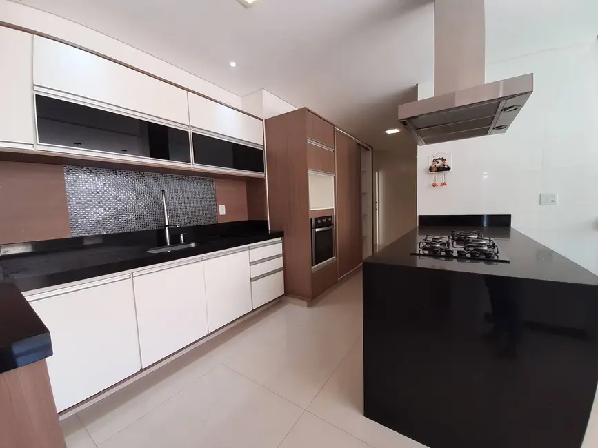 Foto 15 de Casa com 3 quartos para alugar, 450m2 em Residencial Eco Village I, Sao Jose Do Rio Preto - SP