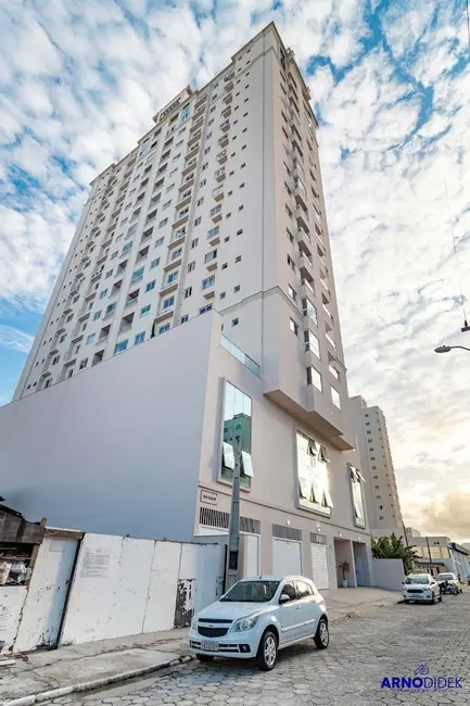 Foto 1 de Apartamento com 2 quartos à venda, 69m2 em Itapema - SC