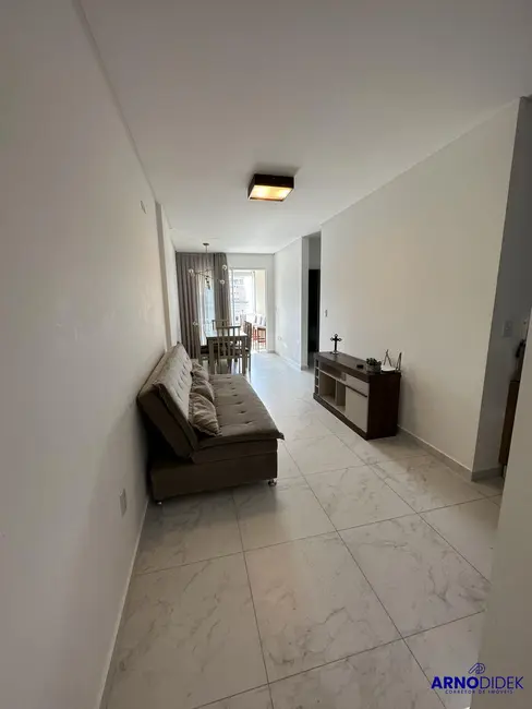 Foto 8 de Apartamento com 2 quartos à venda, 69m2 em Itapema - SC