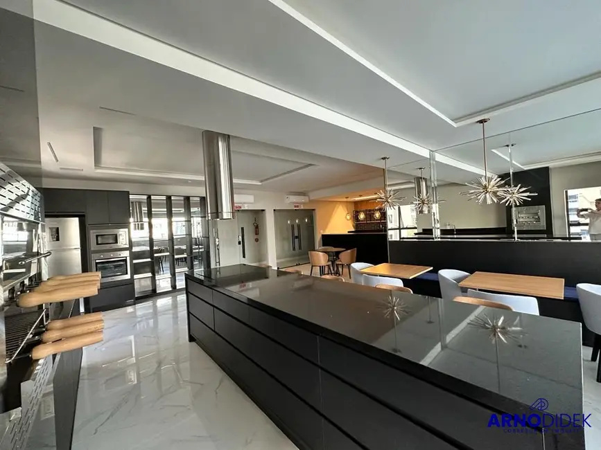 Foto 5 de Apartamento com 3 quartos à venda, 110m2 em Meia Praia, Itapema - SC