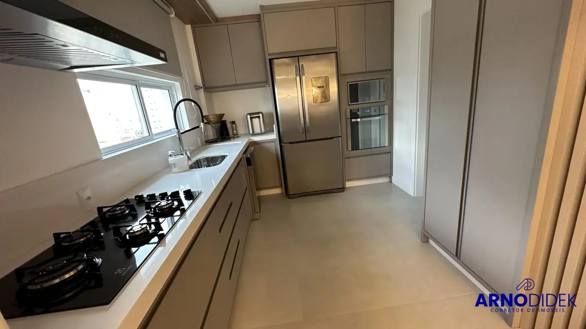 Foto 6 de Apartamento com 4 quartos à venda, 160m2 em Meia Praia, Itapema - SC