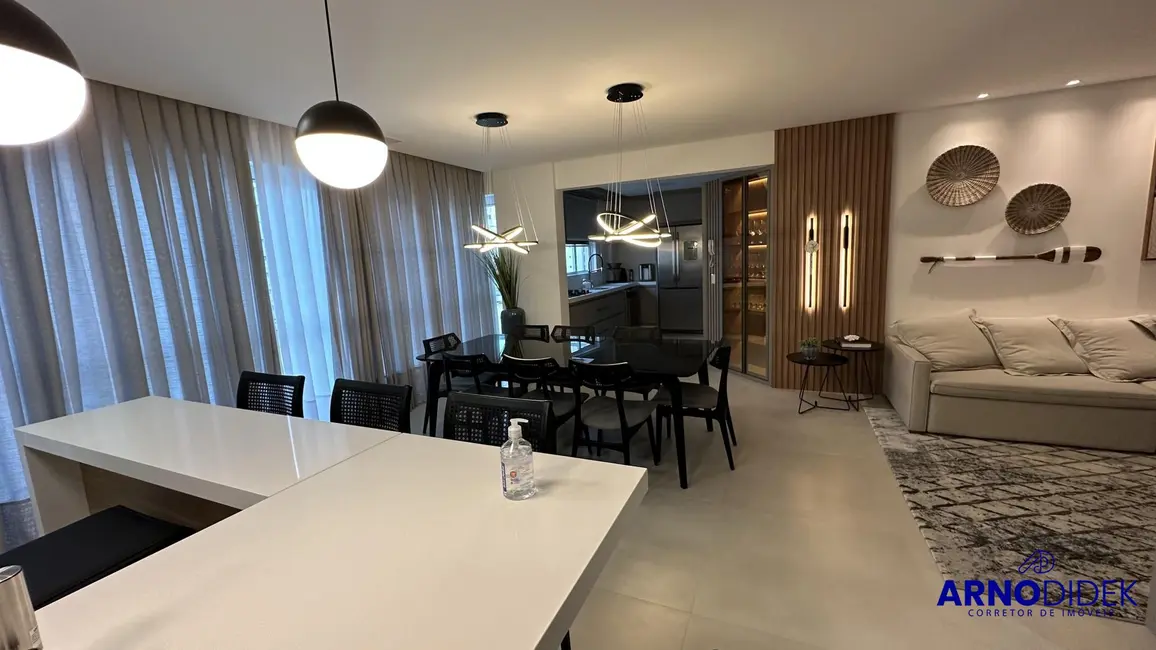 Foto 5 de Apartamento com 4 quartos à venda, 160m2 em Meia Praia, Itapema - SC