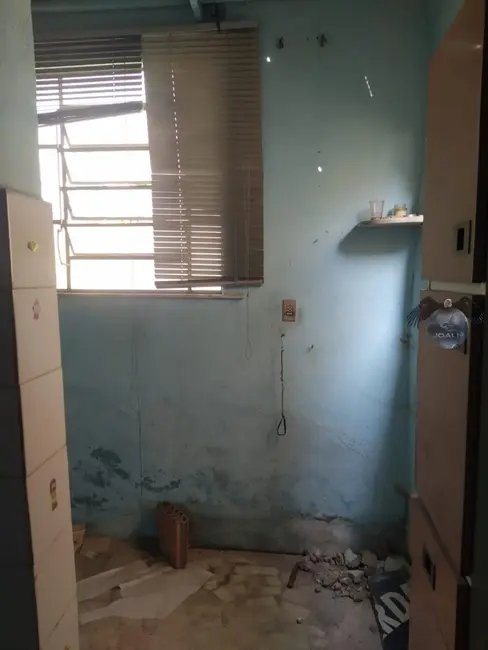 Terreno / Lote à venda, 244m2 em Parque Paulicéia, Duque De Caxias - RJ - imagem 5 Foto 5 de Terreno / Lote à venda, 244m2 em Parque Paulicéia, Duque De Caxias - RJ