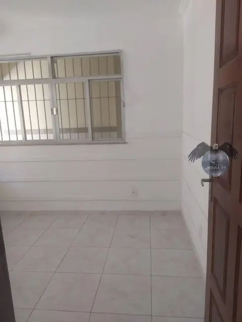 Casa com 2 quartos à venda, 120m2 em Duque De Caxias - RJ - imagem 3 Foto 3 de Casa com 2 quartos à venda, 120m2 em Duque De Caxias - RJ