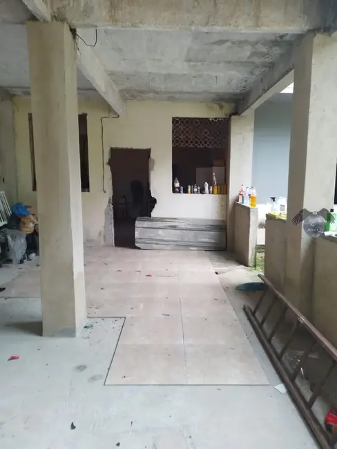 Casa com 2 quartos à venda, 3500m2 em Santa Cruz da Serra, Duque De Caxias - RJ - imagem 5 Foto 5 de Casa com 2 quartos à venda, 3500m2 em Santa Cruz da Serra, Duque De Caxias - RJ