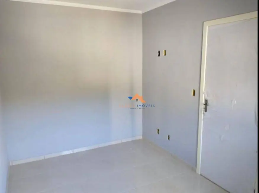 Casa com 2 quartos à venda, 150m2 em Jardim do Cedro, Gravatai - RS - imagem 9 Foto 9 de Casa com 2 quartos à venda, 150m2 em Jardim do Cedro, Gravatai - RS