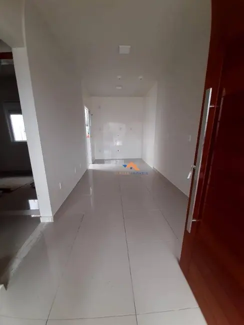 Casa com 2 quartos à venda, 66m2 em Morada do Vale II, Gravatai - RS - imagem 3 Foto 3 de Casa com 2 quartos à venda, 66m2 em Morada do Vale II, Gravatai - RS