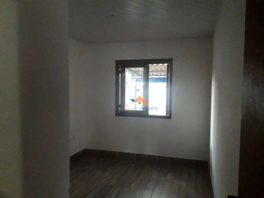 Casa com 2 quartos à venda, 100m2 em Bom Sucesso, Gravatai - RS - imagem 8 Foto 8 de Casa com 2 quartos à venda, 100m2 em Bom Sucesso, Gravatai - RS