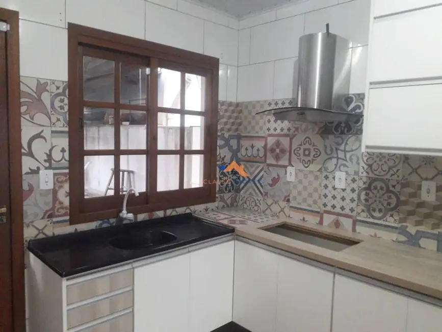 Casa com 2 quartos à venda, 100m2 em Bom Sucesso, Gravatai - RS - imagem 5 Foto 5 de Casa com 2 quartos à venda, 100m2 em Bom Sucesso, Gravatai - RS