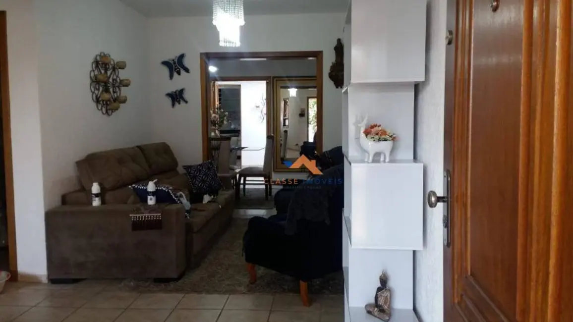 Casa com 2 quartos à venda, 200m2 em Loteamento Jardim Timbaúva, Gravatai - RS - imagem 4 Foto 4 de Casa com 2 quartos à venda, 200m2 em Loteamento Jardim Timbaúva, Gravatai - RS