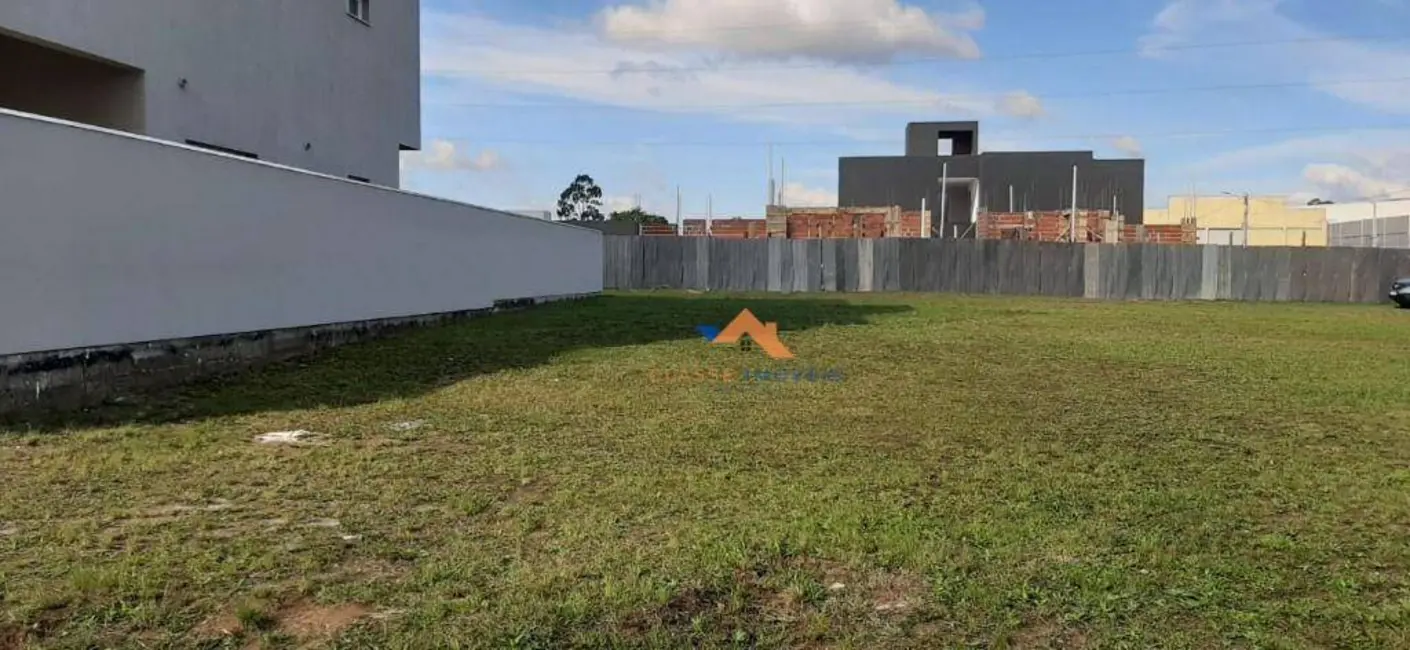 Foto 2 de Casa com 3 quartos à venda, 378m2 em Distrito Industrial, Cachoeirinha - RS