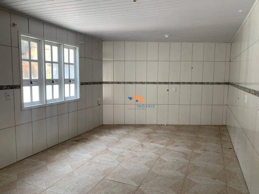 Casa com 2 quartos à venda, 160m2 em Cruzeiro, Gravatai - RS - imagem 5 Foto 5 de Casa com 2 quartos à venda, 160m2 em Cruzeiro, Gravatai - RS