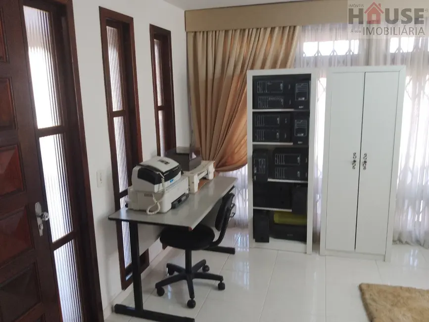 Foto 8 de Casa com 3 quartos à venda, 210m2 em Atuba, Pinhais - PR