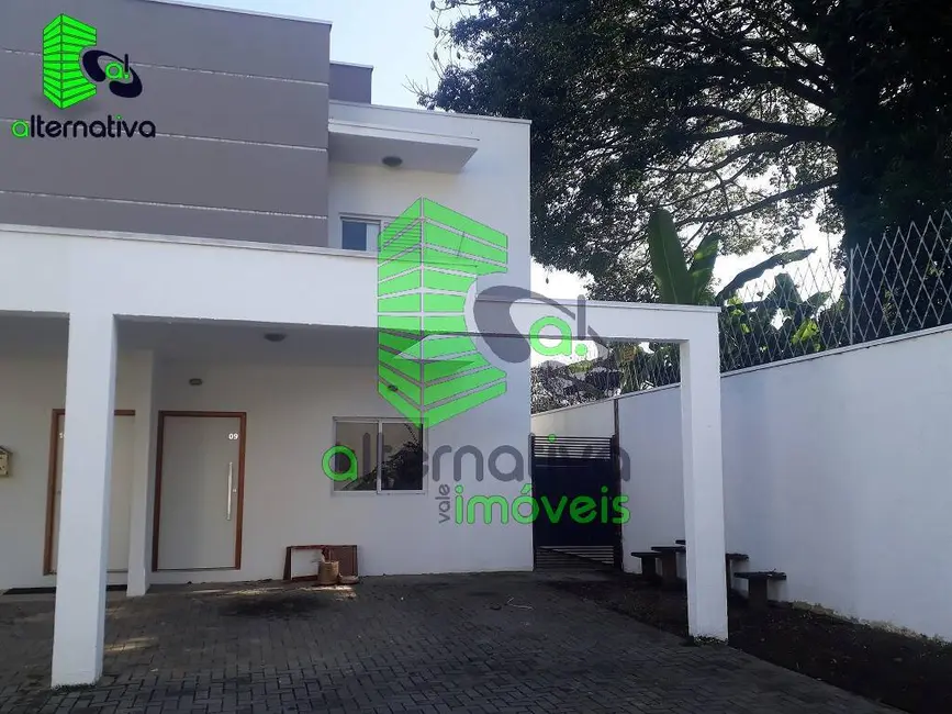 Foto 1 de Casa com 2 quartos à venda, 178m2 em Vila Areao, Taubate - SP