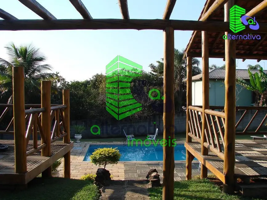 Chácara com 3 quartos à venda, 5175m2 em Chácaras Santa Rita, Cacapava - SP - imagem 3 Foto 3 de Chácara com 3 quartos à venda, 5175m2 em Chácaras Santa Rita, Cacapava - SP