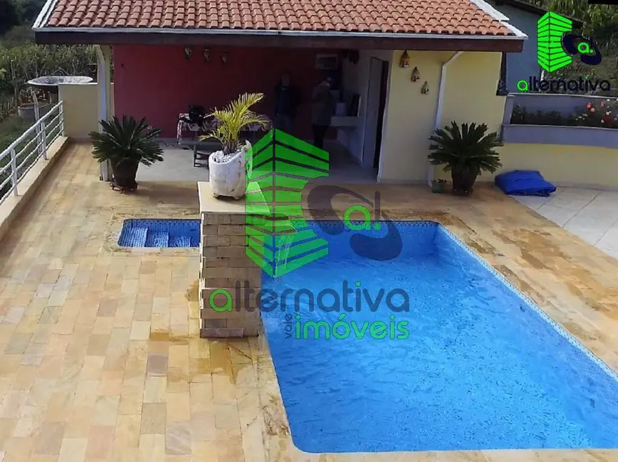 Foto 4 de Chácara com 3 quartos à venda, 1900m2 em Santa Luzia Rural, Taubate - SP