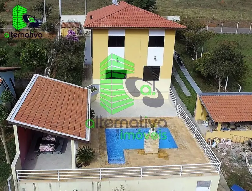 Foto 1 de Chácara com 3 quartos à venda, 1900m2 em Santa Luzia Rural, Taubate - SP