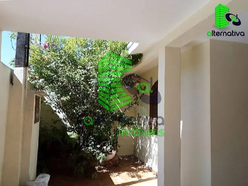 Foto 3 de Casa com 3 quartos à venda, 254m2 em Vila São Geraldo, Taubate - SP