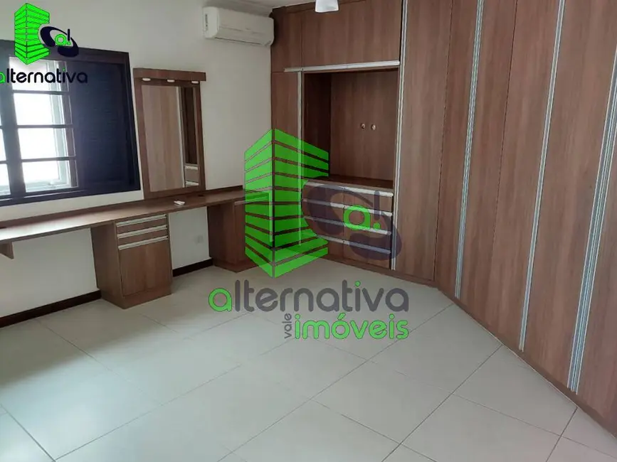 Foto 6 de Casa com 3 quartos à venda, 450m2 em Taubate - SP