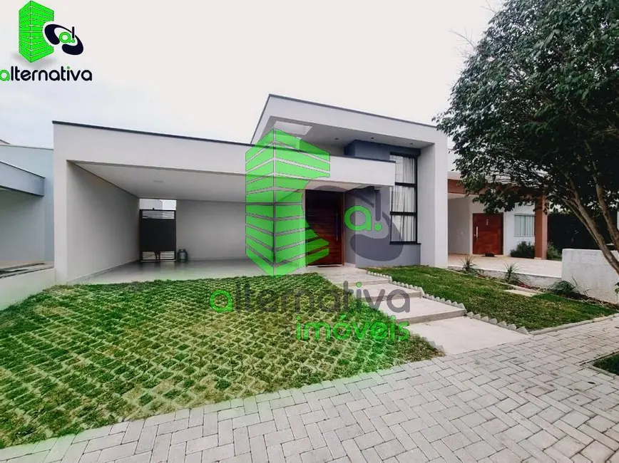 Foto 1 de Casa com 3 quartos à venda, 300m2 em Taubate - SP