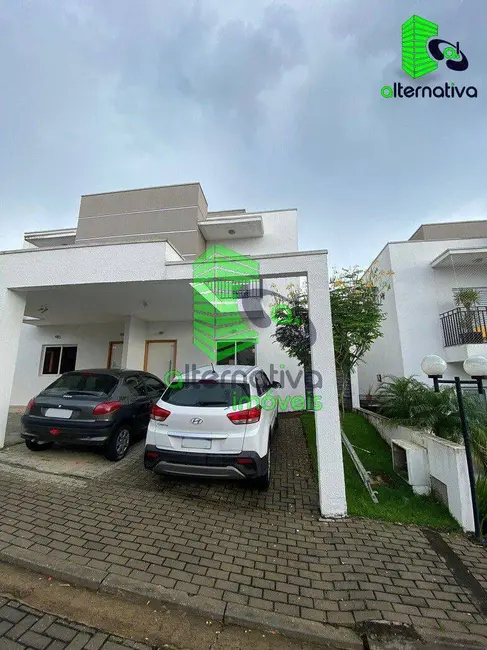 Foto 1 de Casa com 3 quartos à venda, 178m2 em Vila Areao, Taubate - SP