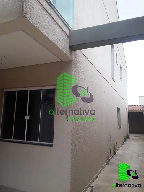 Foto 3 de Casa com 3 quartos à venda, 150m2 em Vila Marly, Taubate - SP