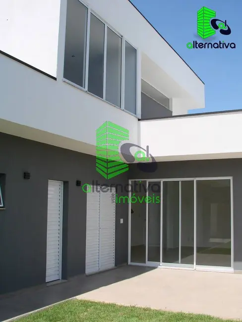 Foto 6 de Casa com 2 quartos à venda, 250m2 em Tremembe - SP