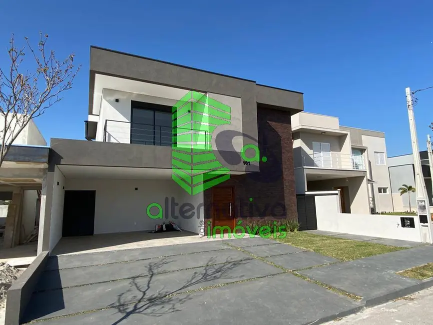 Foto 1 de Casa com 3 quartos à venda, 300m2 em Cacapava - SP