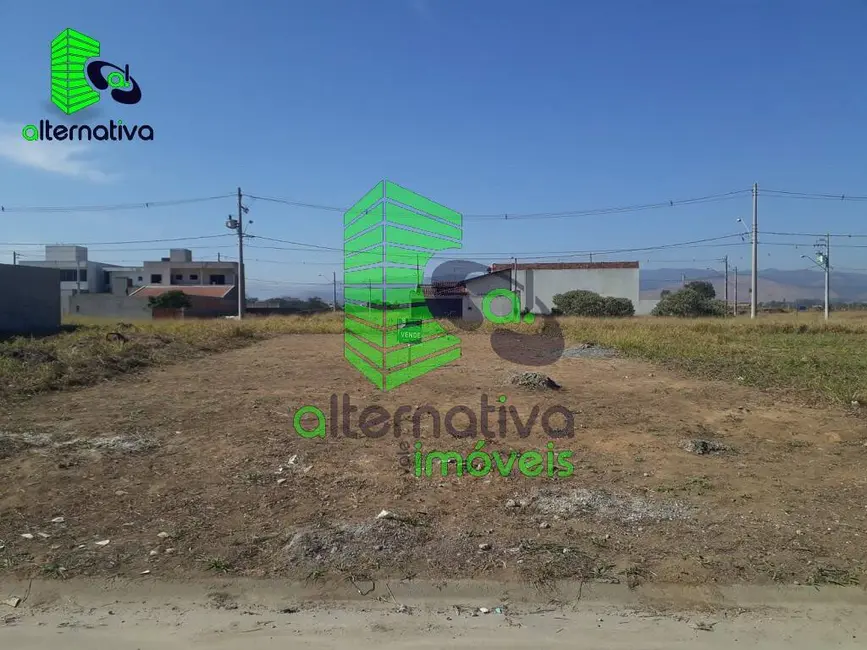 Foto 1 de Terreno / Lote à venda, 200m2 em Pindamonhangaba - SP