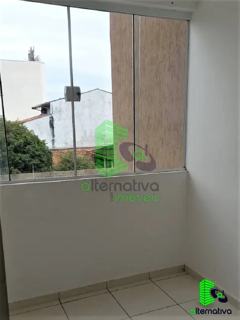 Foto 5 de Apartamento com 2 quartos à venda, 61m2 em Vila São Geraldo, Taubate - SP