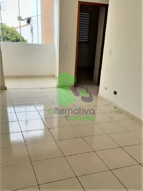 Foto 3 de Apartamento com 2 quartos à venda, 61m2 em Vila São Geraldo, Taubate - SP